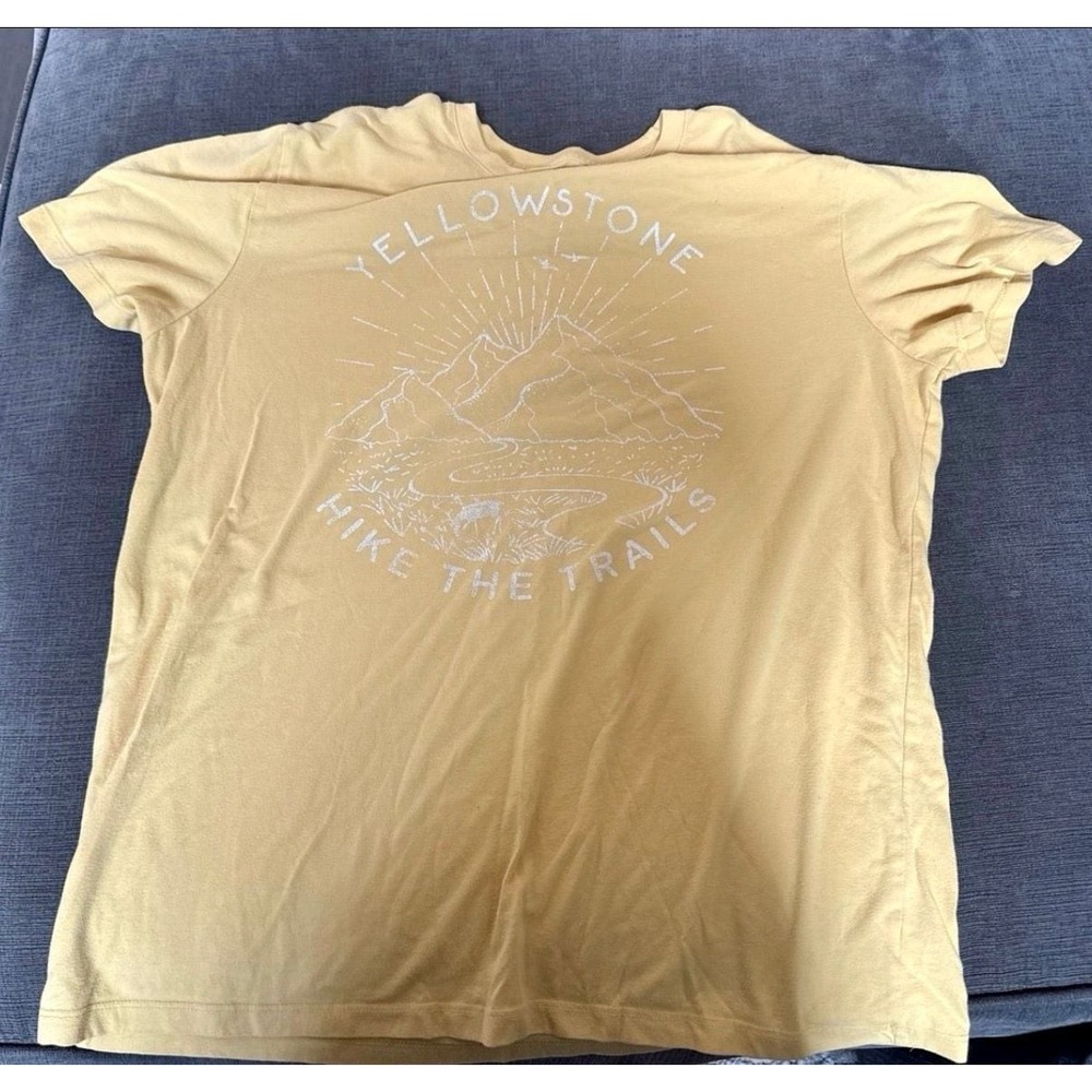 Goodfellow & Co Yellowstone Hike The Trails T-Shirt Size L Yellow